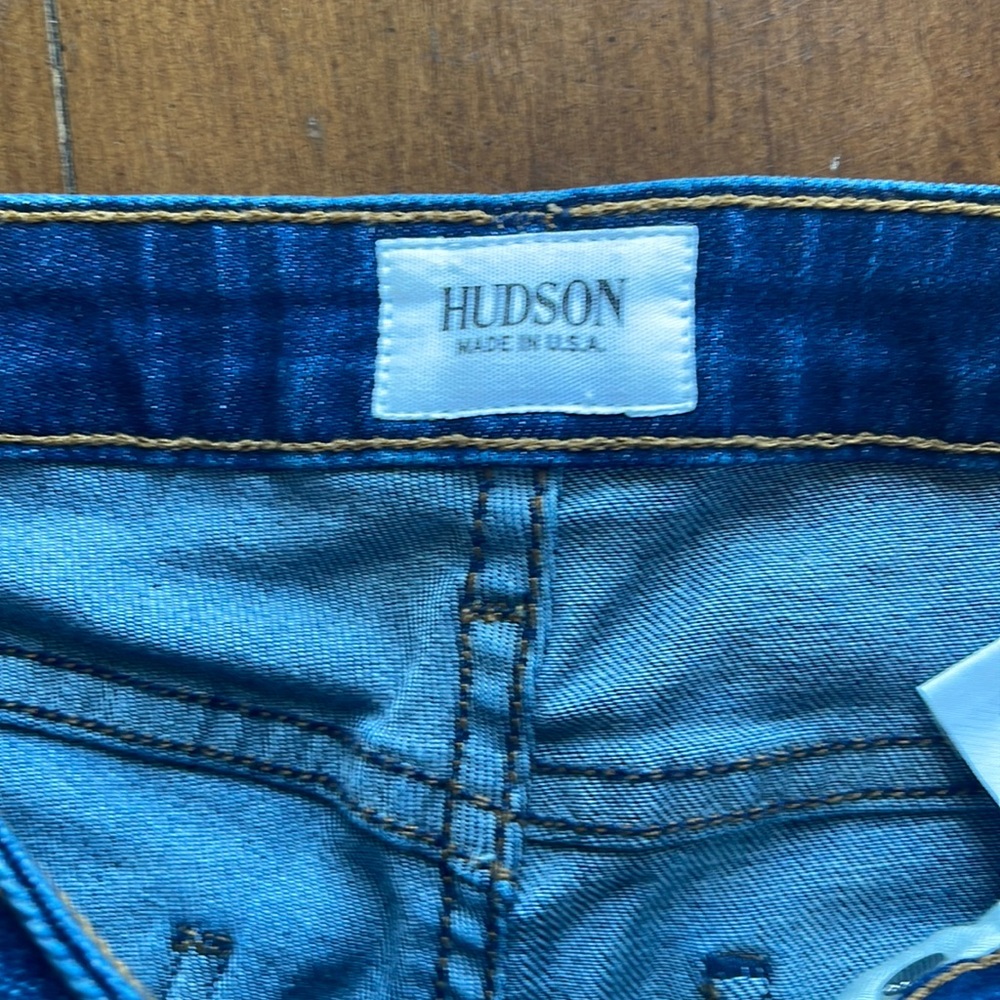 Hudson size 25 midrise flair